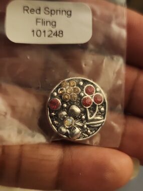 Nugz Lot USA Red Spring Fling Snaps Lot Of 5.